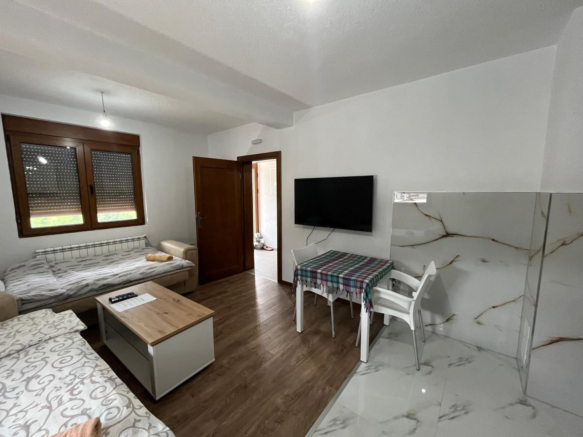 Kiko Villa Plav